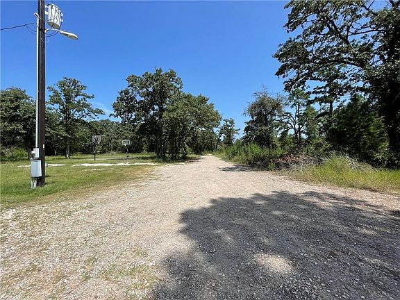 3rd image of 132 Pine Hill Loop