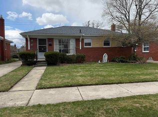 24243 Petersburg Ave, Eastpointe, MI