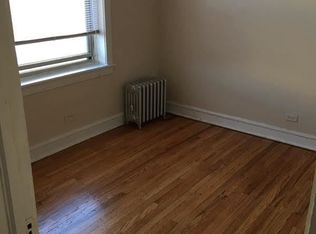 2346 W Touhy Ave APT 1F, Chicago, IL 60645