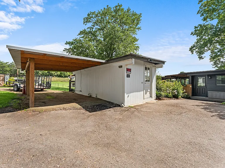 2145 Old Murphy Rd — Photo 29