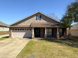 118 Avalon Ln, Enterprise, AL 36330