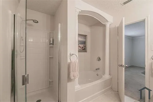 4028 Irish Setter Dr — Photo 12