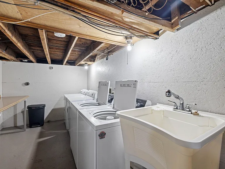 792 Grove St #1 — Photo 22