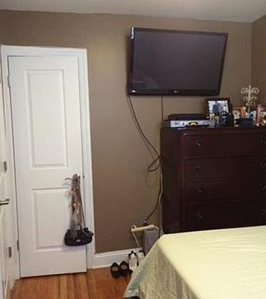 2nd image of 3119 Bailey Ave APT 6G