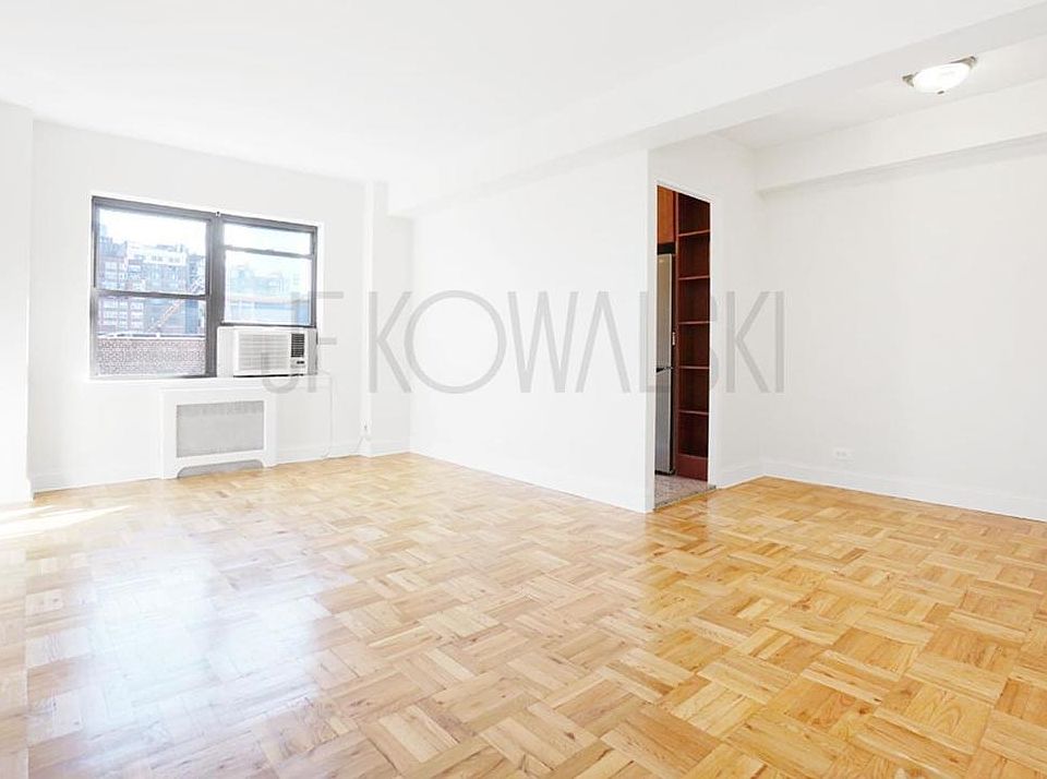 1st image of 182 W Houston St #8G