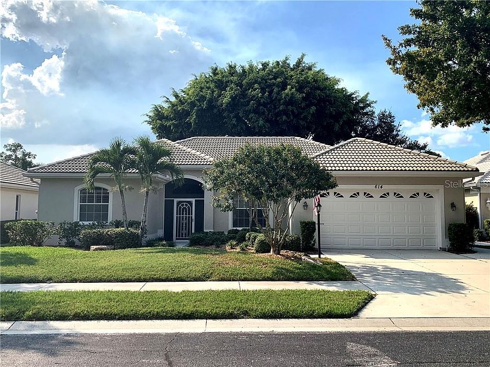 1st image of 614 Wild Pine Way