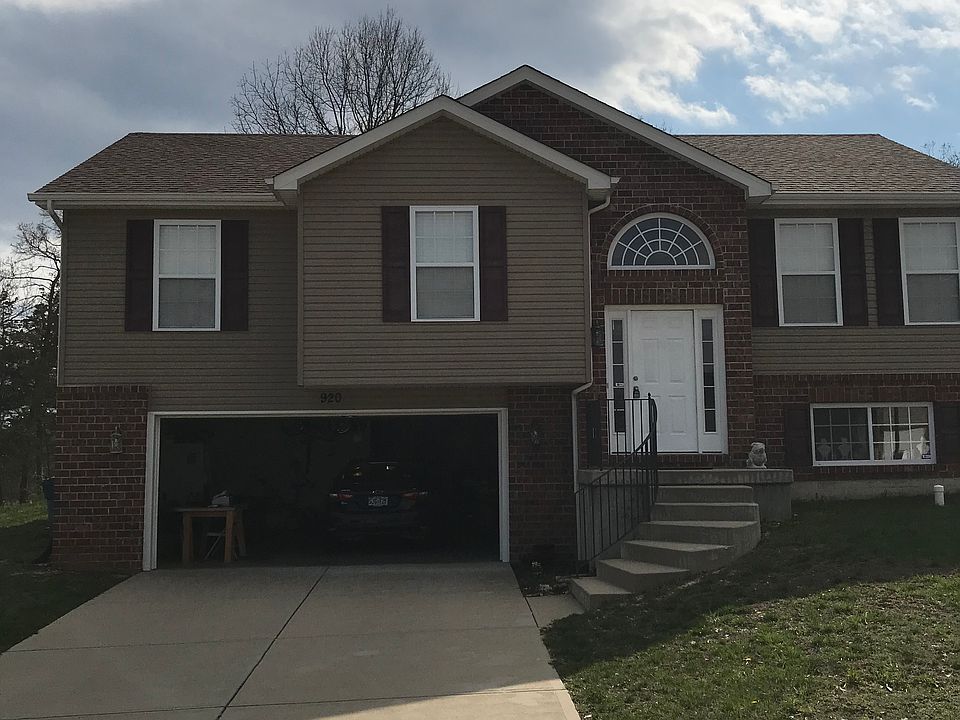 1st image of 920 Winston Ct