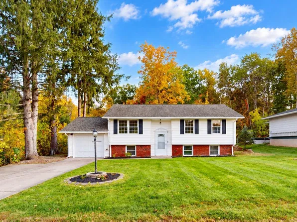 23 Ferncrest Dr, Tunkhannock, PA 18657