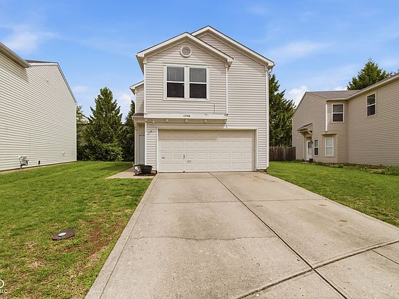 4th image of 12768 Crescent Dr