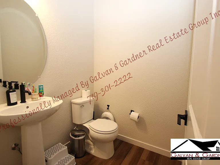 9803 Blaurock Dr — Photo 5