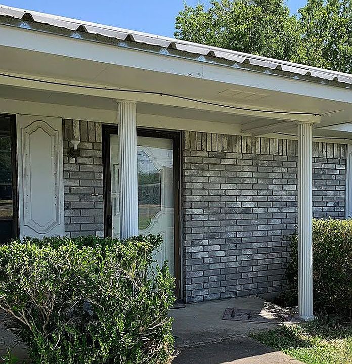 1st image of 308A W Moonlight Dr