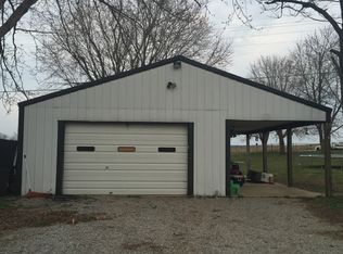 3210 N Saint Francis Rd, Loretto, KY 40037