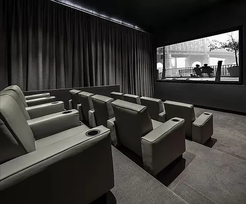 Rented by Compass | media 19