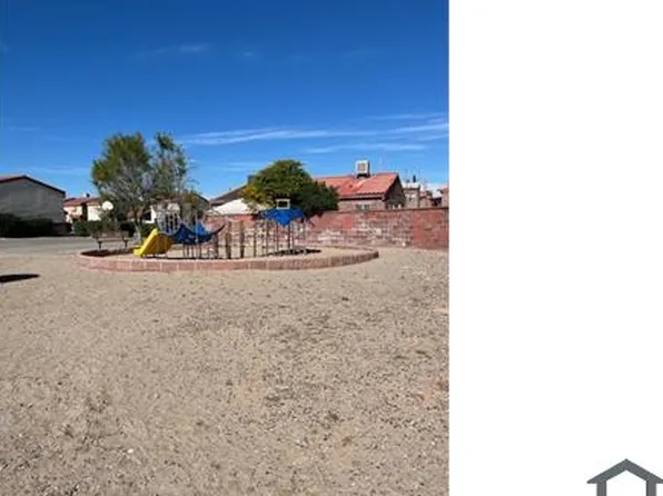 11045 Mirage Ct, El Paso, TX 79936