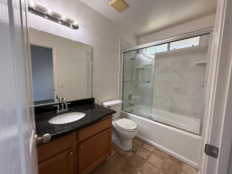 3937 Dale Rd #B — Photo 18