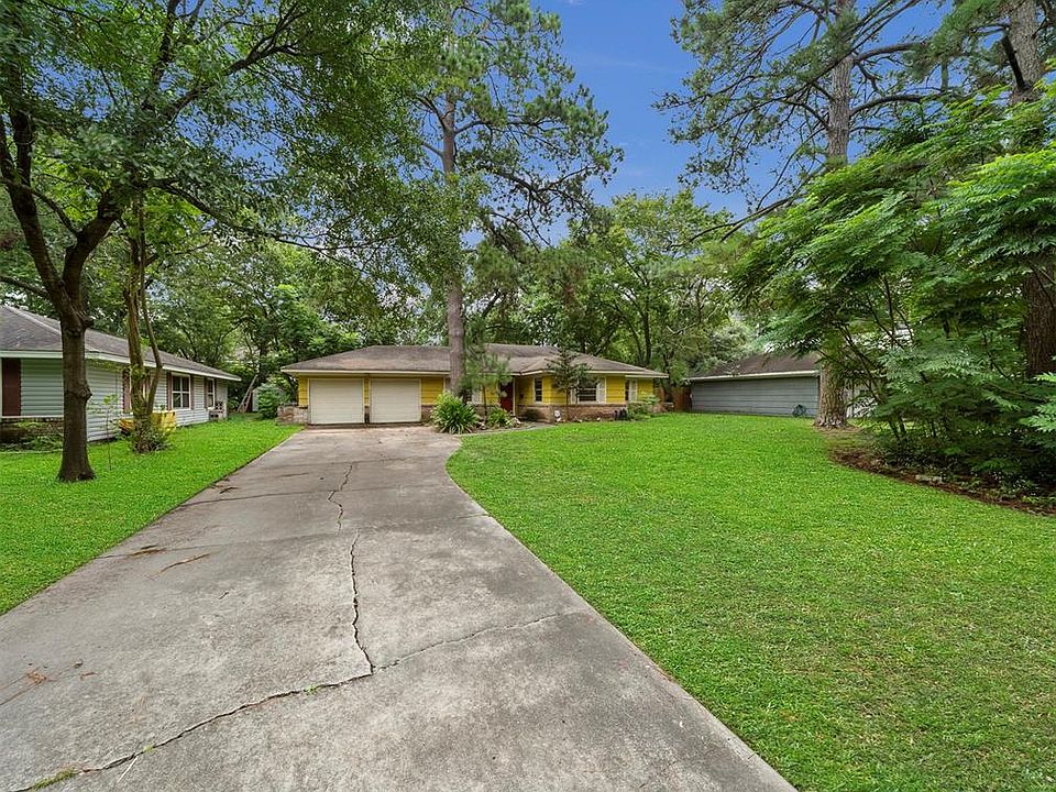 1st image of 1714 Pine Village Dr