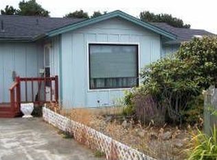 555 11th St SW, Bandon, OR 97411