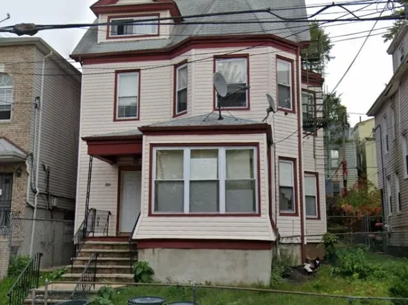 886 S 17Th St, Newark City, NJ 07108