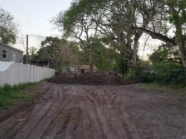 408 Pine St #5, Orlando, FL 32824