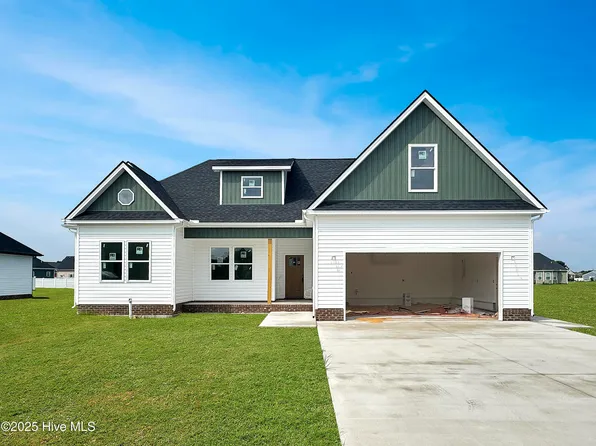 309 Spinnaker Street, Elizabeth City, NC 27909