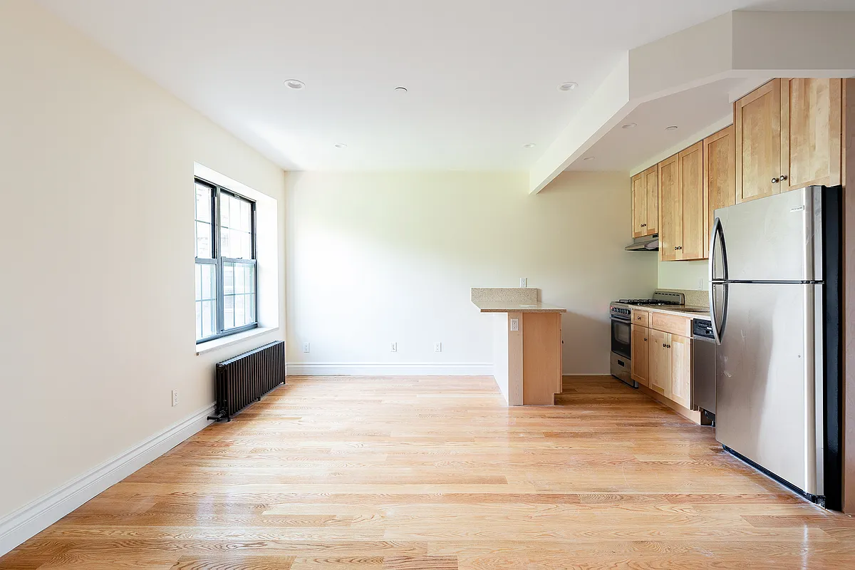 211 West 252nd Street 5