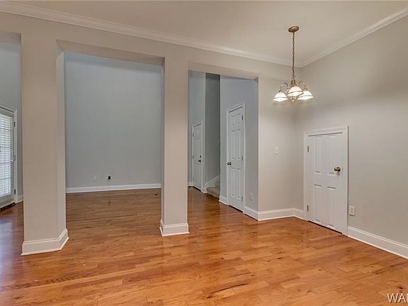 3rd image of 3218 Veterans Memorial Pkwy APT 518