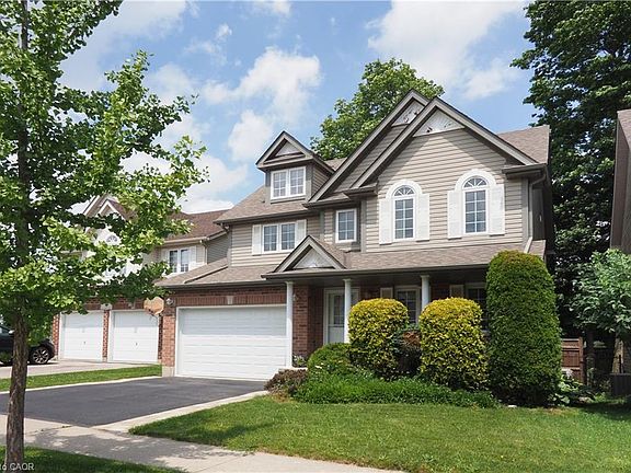 3rd image of 7 Ivy Lane Ct
