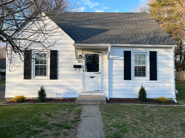 23 Winding Lane, East Hartford, CT 06118