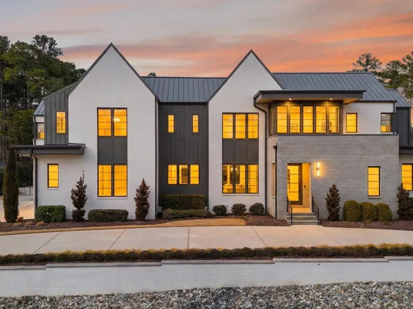 1445 Bailey Hill Dr, Raleigh, NC 27614