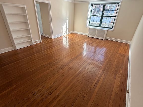 3rd image of 465 Broadway APT 2C