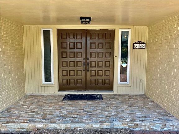 4th image of 3725 Castle River Dr