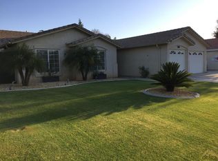 6001 Roscomare St, Bakersfield, CA 93308