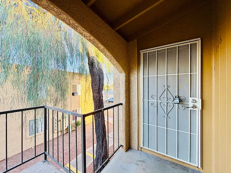 Santa Cruz Apartments - Studios, 1 Bedroom and 2 Bedrooms with Pool! — Photo 38