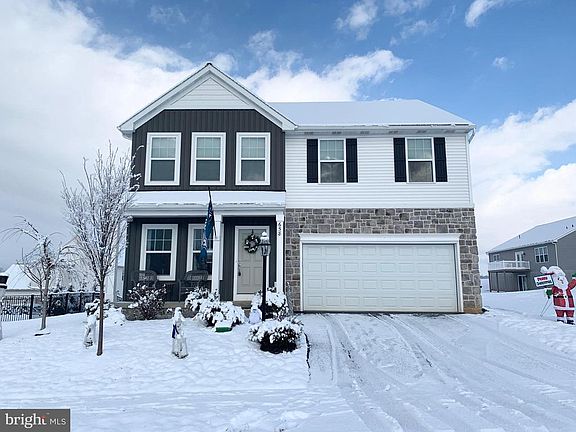 2nd image of 658 Fieldstone Dr #L-0077