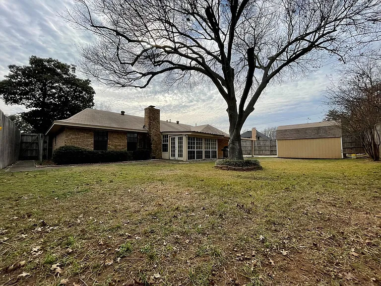1928 Big Bend Dr — Photo 30