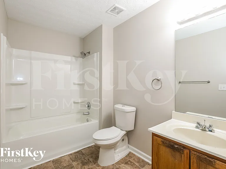 7008 Setters Way — Photo 16