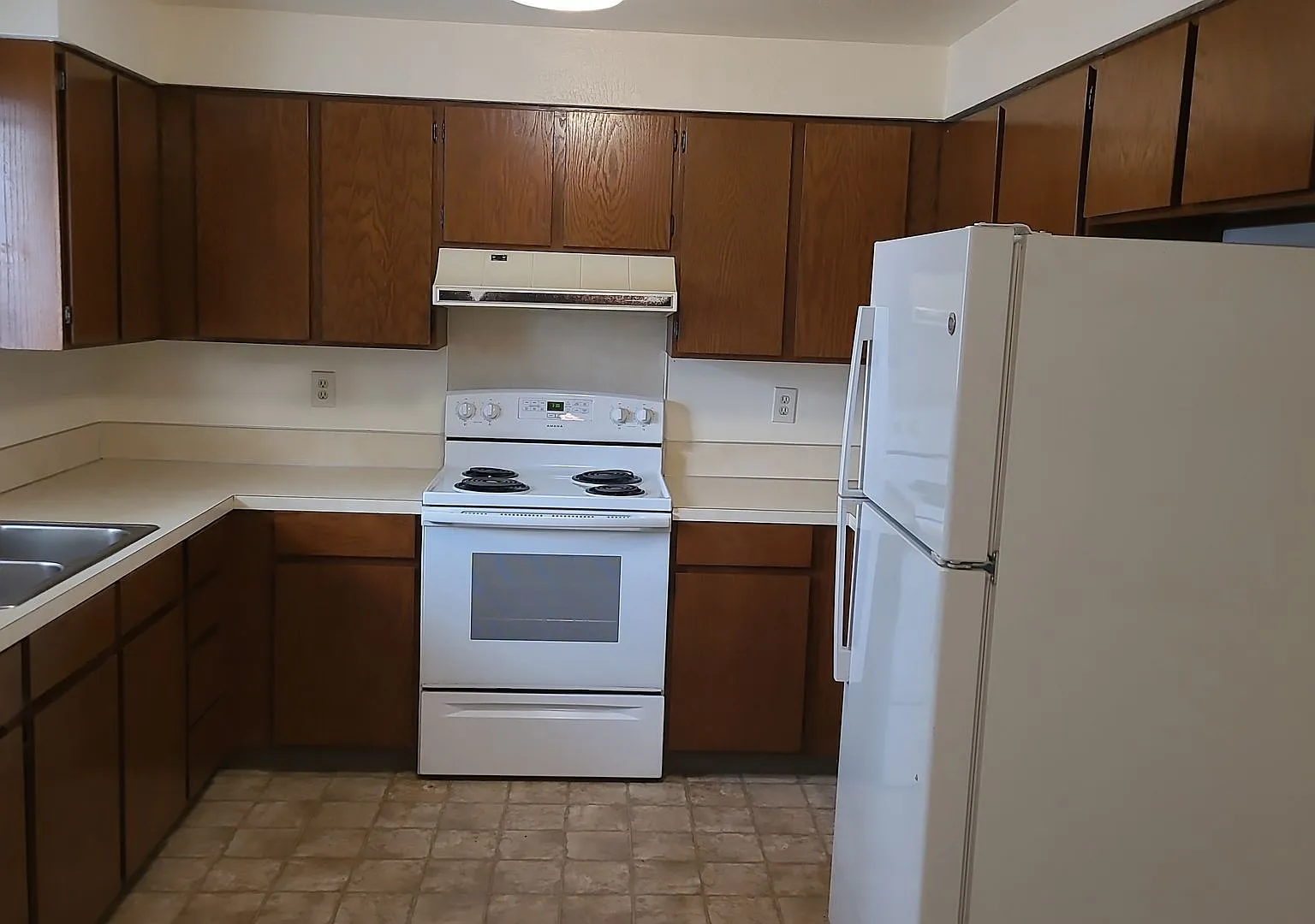 AL-0000 | 1520 & 1522 Arcata Way — Photo 2