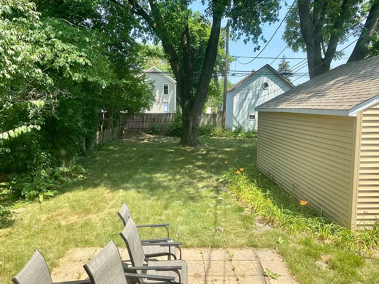 Spacious Backyard space