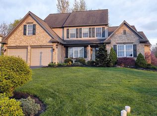 4 Stoneridge Ln, Lititz, PA 17543
