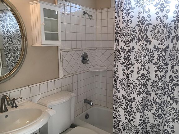 Bathroom #1 (full bath, pedestal sink)