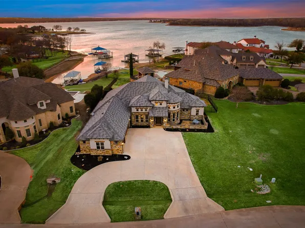 5924 Lakeside Dr, Fort Worth, TX 76179