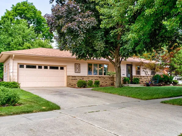 2313 Fillmore Ave, Ames, IA 50010