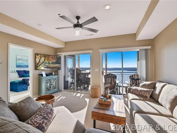 86 Palisades Lakeview Dr #1B, Lake Ozark, MO 65049