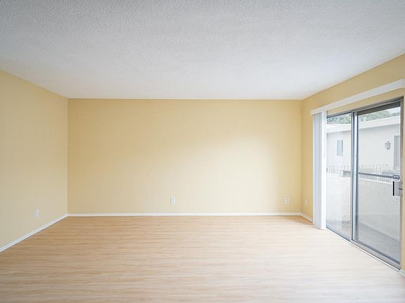 5th image of 508 Ashland Ave APT 214