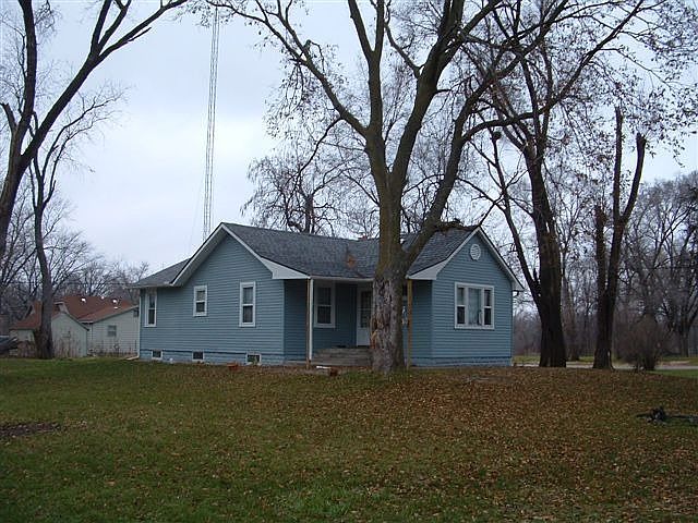 1st image of 1362 N Greenview Ave