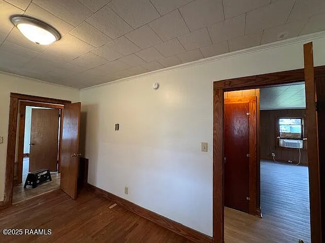 340 N 10th St — Photo 9