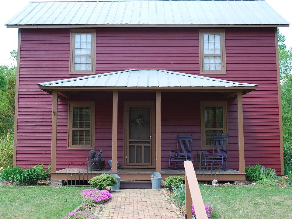 1st image of 2446 Glencoe St