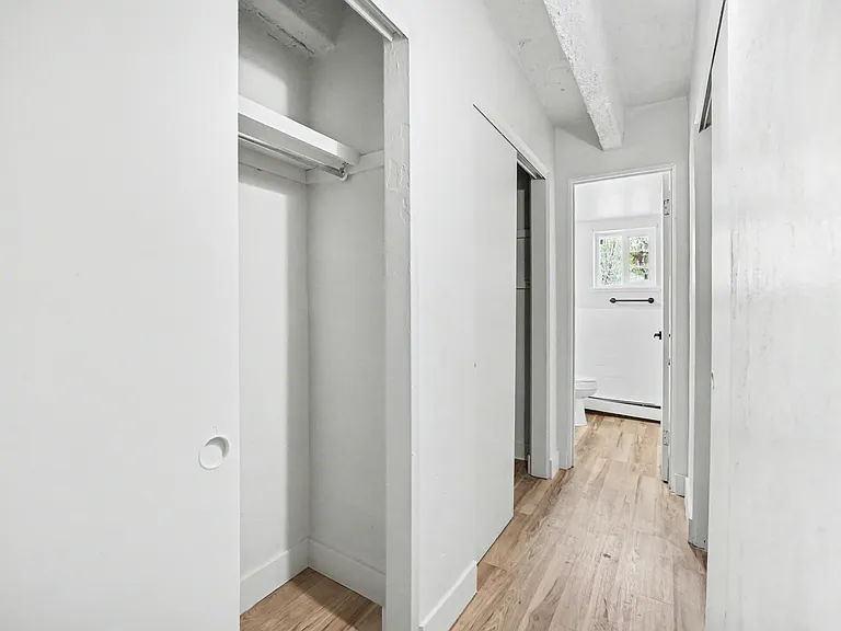 Golden Apartments — Photo 17