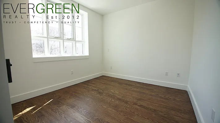 Rented by Evergreen Apartments BK | media 21