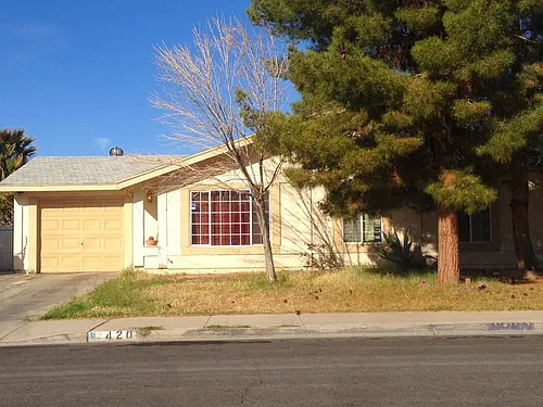 420 Martha St Photo 1